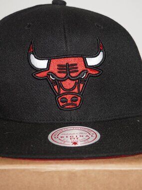 Mitchell & Ness Chicago Bulls Black Adjustable Snapback Hat Cap